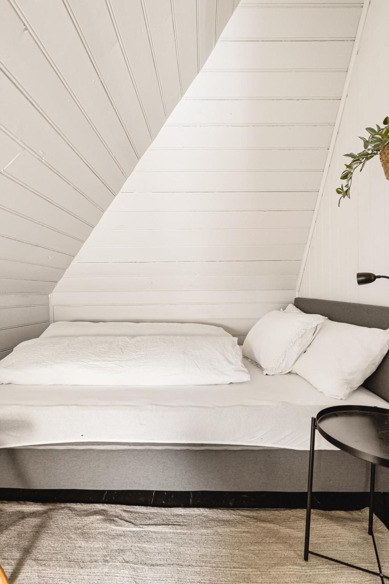 Apartamento 2024 Renovated Luxury Penthouse! Up To 9 Guests! Bergen Exterior foto