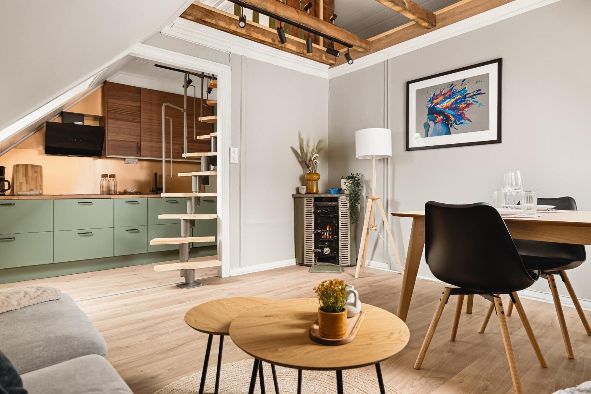Apartamento 2024 Renovated Luxury Penthouse! Up To 9 Guests! Bergen Exterior foto