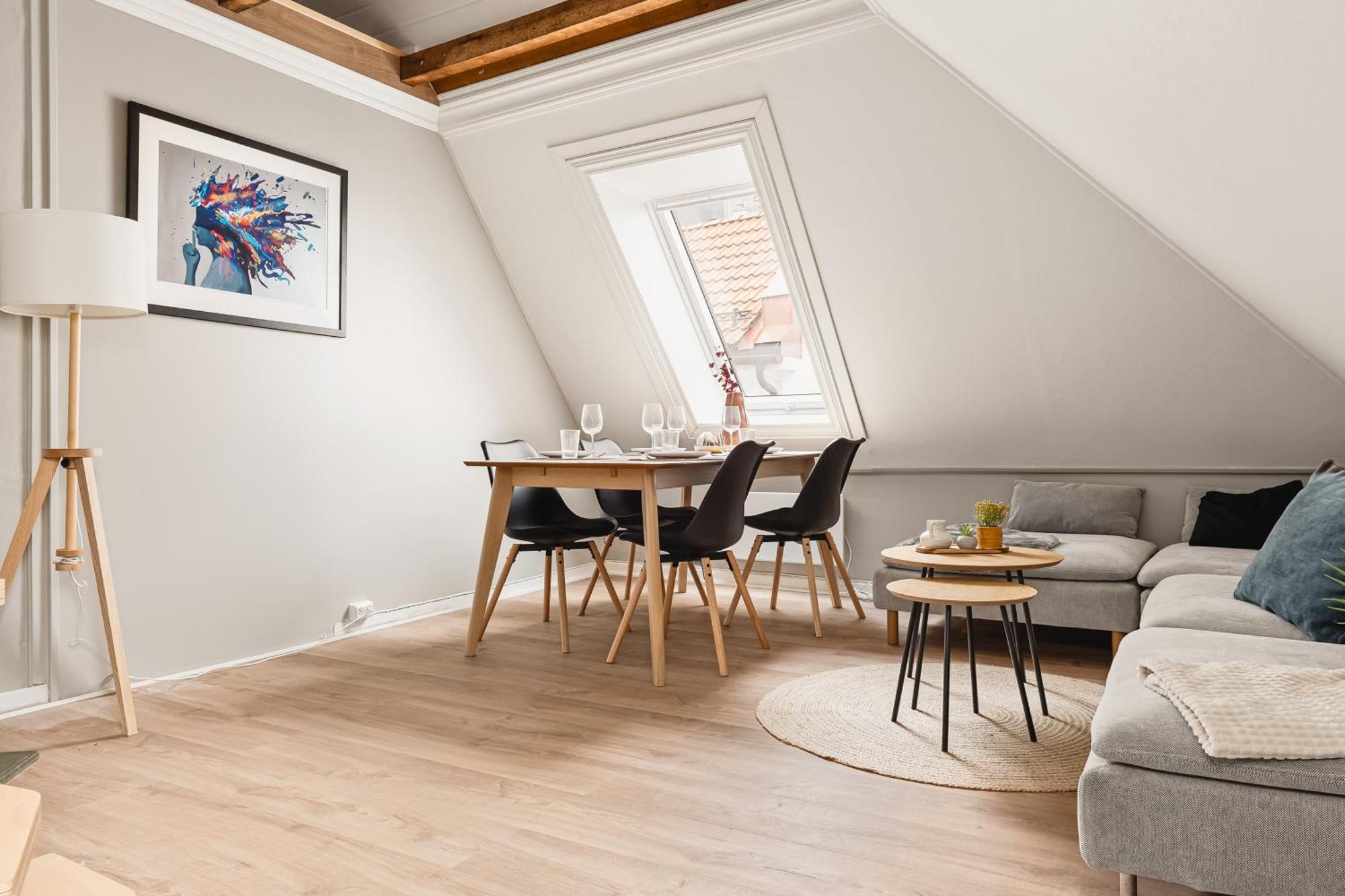 Apartamento 2024 Renovated Luxury Penthouse! Up To 9 Guests! Bergen Exterior foto
